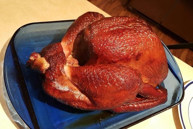 tips and hacks for reheating smoked turkey