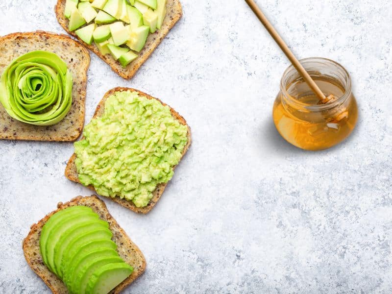 How to Make Avocado Toast with Honey (Easy Recipe)