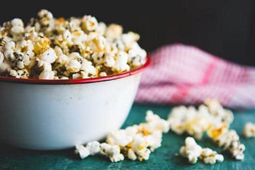 Why Dont Seasoning Stick To Popcorn