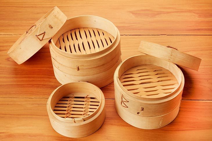 how to clean a bamboo steamer
