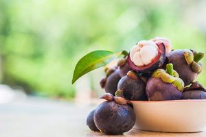 What Does A Mangosteen Taste Like? How To Use Them In Cooking