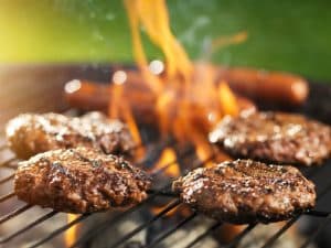 How To Make Hamburger Patties That Don’t Fall Apart – A Simple Guide