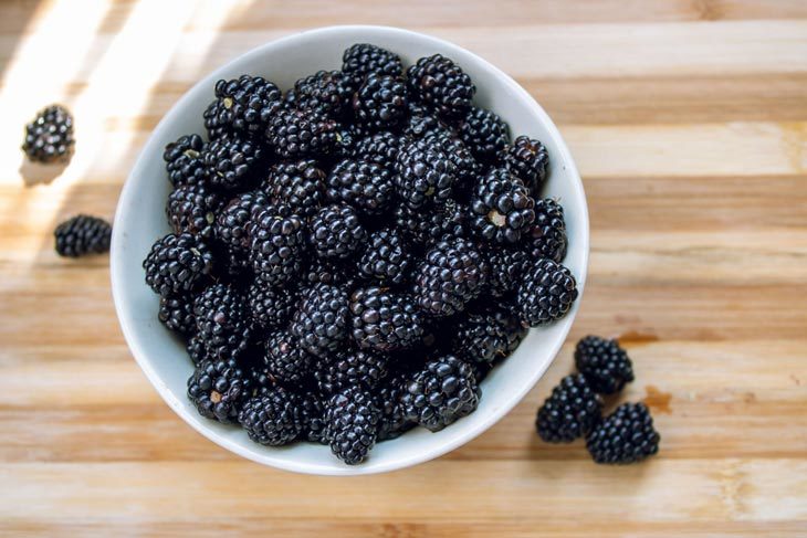 How To Remove Seeds From Blackberries