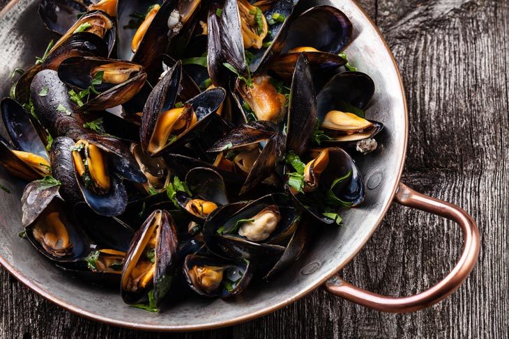 best way to reheat mussels