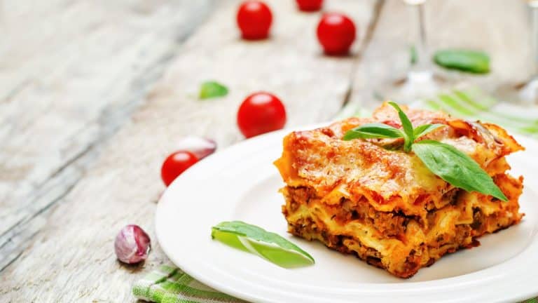What to Serve With Lasagna (13 Easy Side Dishes)
