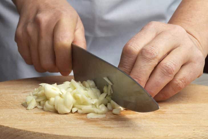 How To Tell If Minced Garlic Is Bad