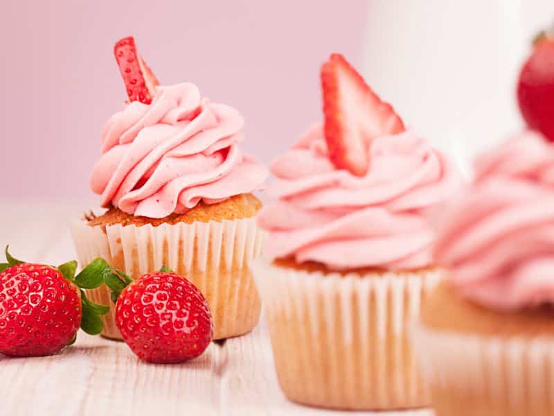 The 4 Best Strawberry Filled Cupcake Recipes