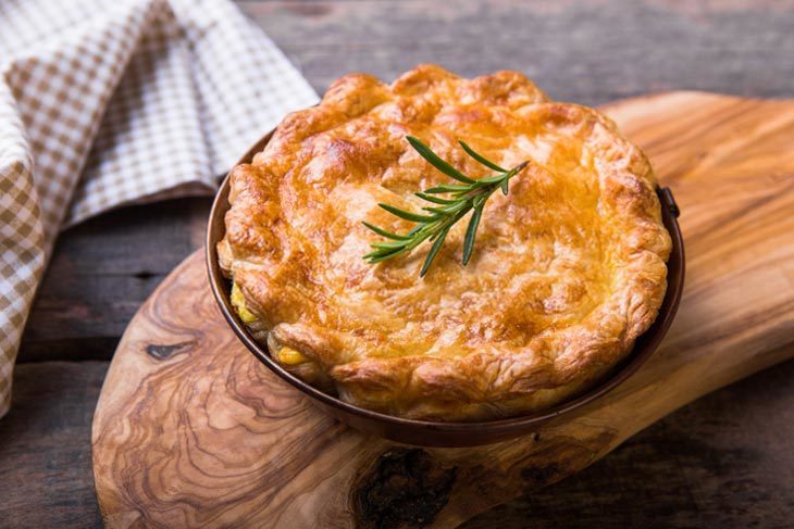 What To Serve With Chicken Pot Pie? 10 Super Delicious Servings