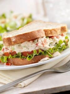 What is Best to Serve with Chicken Salad?