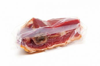 How Long Does Vacuum Sealed Meat Last? Guidance For New Cooks