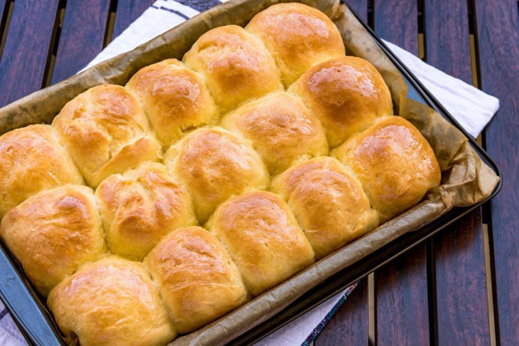 How To Store Dinner Rolls