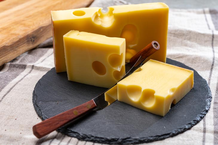 Emmental Cheese Substitute – Top Best Easy-To-Find Alternatives