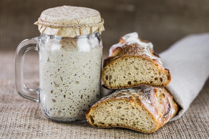 What To Eat With Sourdough Bread To Make A Tasty Meal – 9 Best Ideas