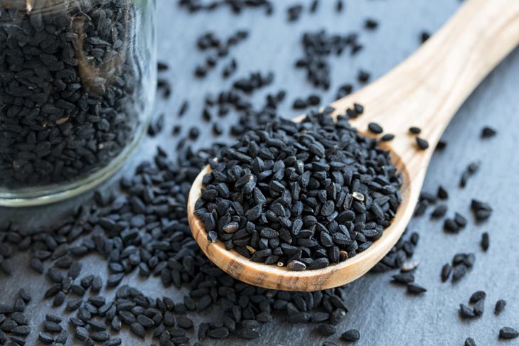 10 Finest Nigella Seeds Substitute For Your Recipes