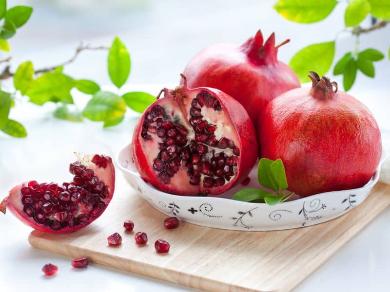 What Does A Pomegranate Taste Like?